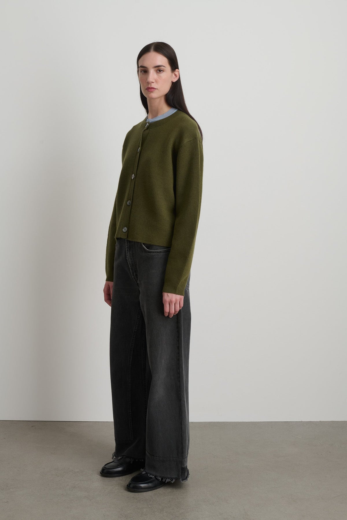 Classic Cardigan Olive Washed Cashmere