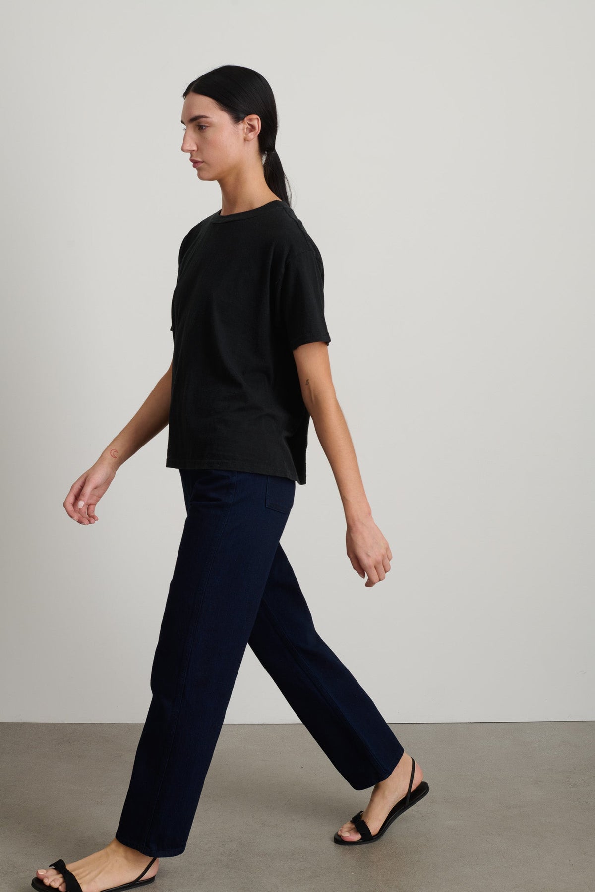 Atlas Tee Black